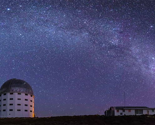 The extraordinary clarity of Sutherland’s cloudless, pollution-free night skies and its high elevation above sea level makes it a prime stargazing destination and the perfect site for the South African Astronomical Observatory.