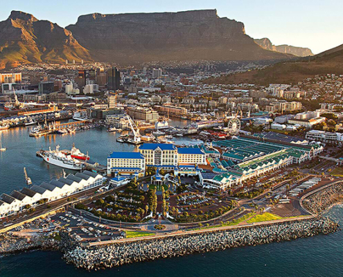 Table Mountain is South Africa’s best-known landmark, a hiker’s paradise with numerous trails and amazing views.